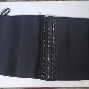 Yianna 6XL latex waist trainer